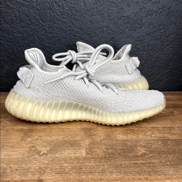 Adidas Men’s Yeezy Boost Size 6 - Picture 6 of 12